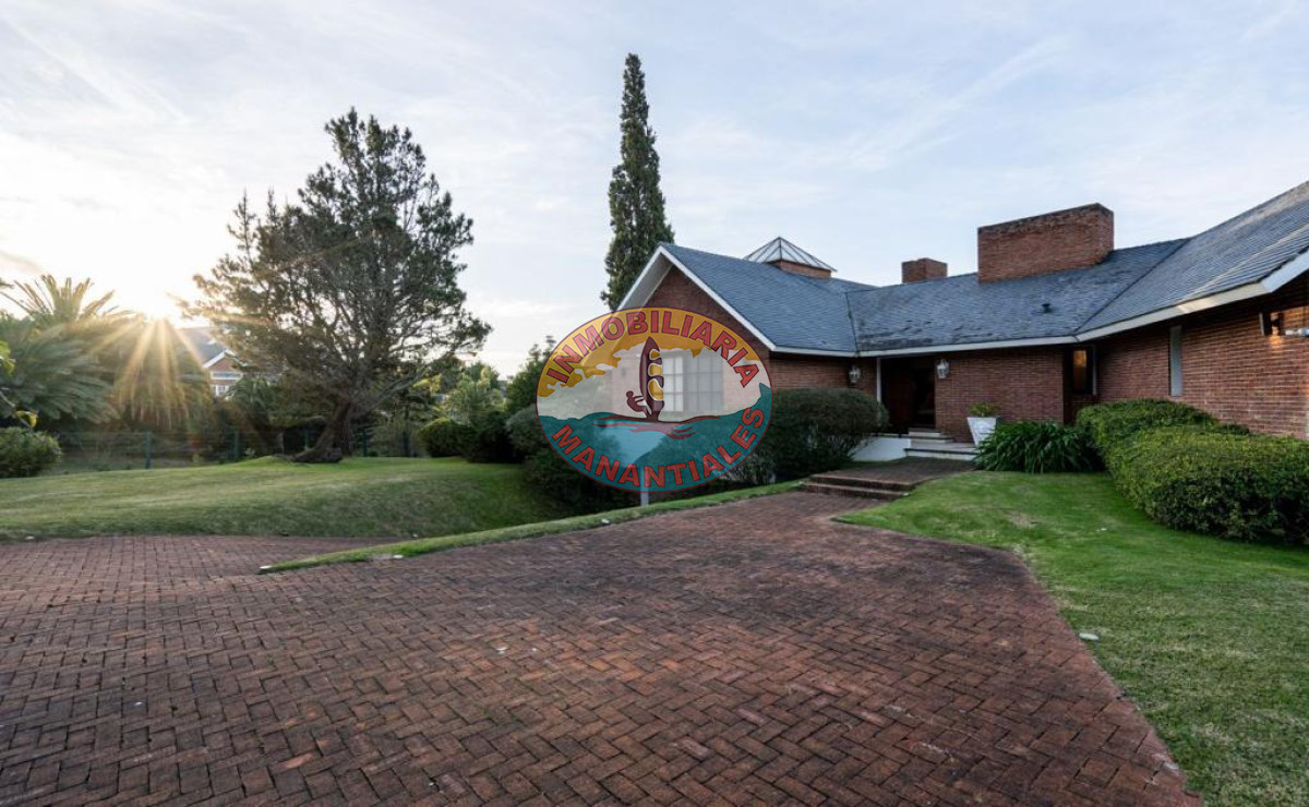 Casa ID.81 - Casa en Punta del Este, Parque del Golf