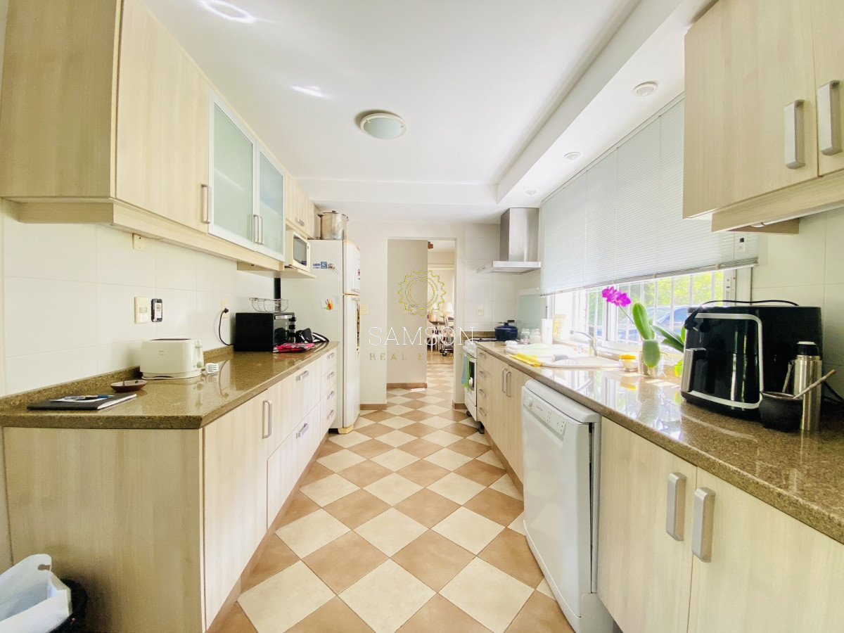 Casa ID.66797 - Impecable Residencia en la mansa a pasos del mar
