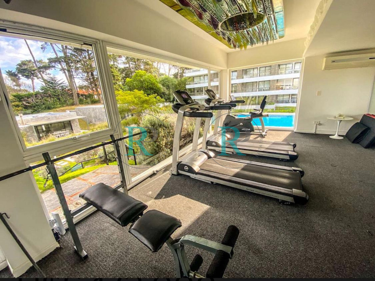 Apartamento ID.2749 - 1 dormitorio y medio en San Rafael torre con servicios