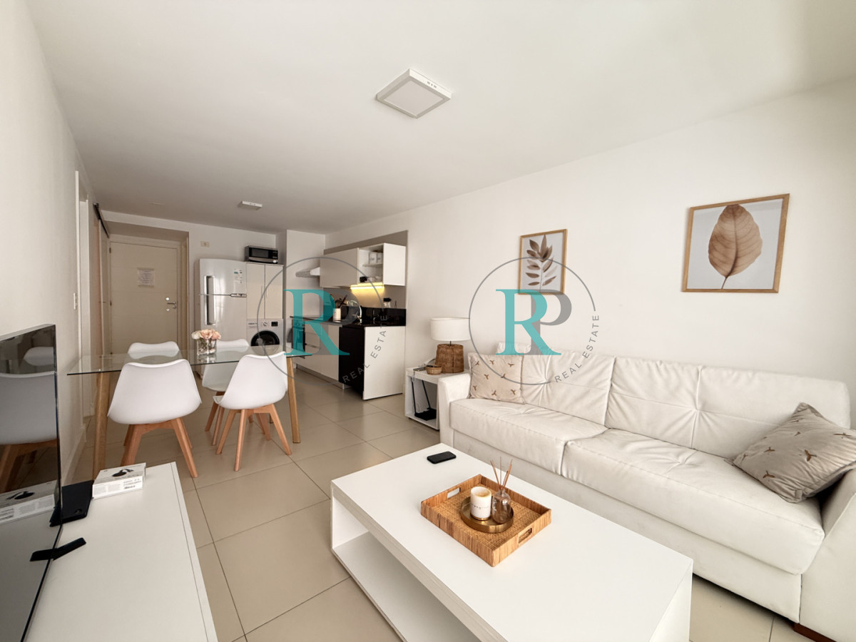 Apartamento ID.2749 - 1 dormitorio y medio en San Rafael torre con servicios