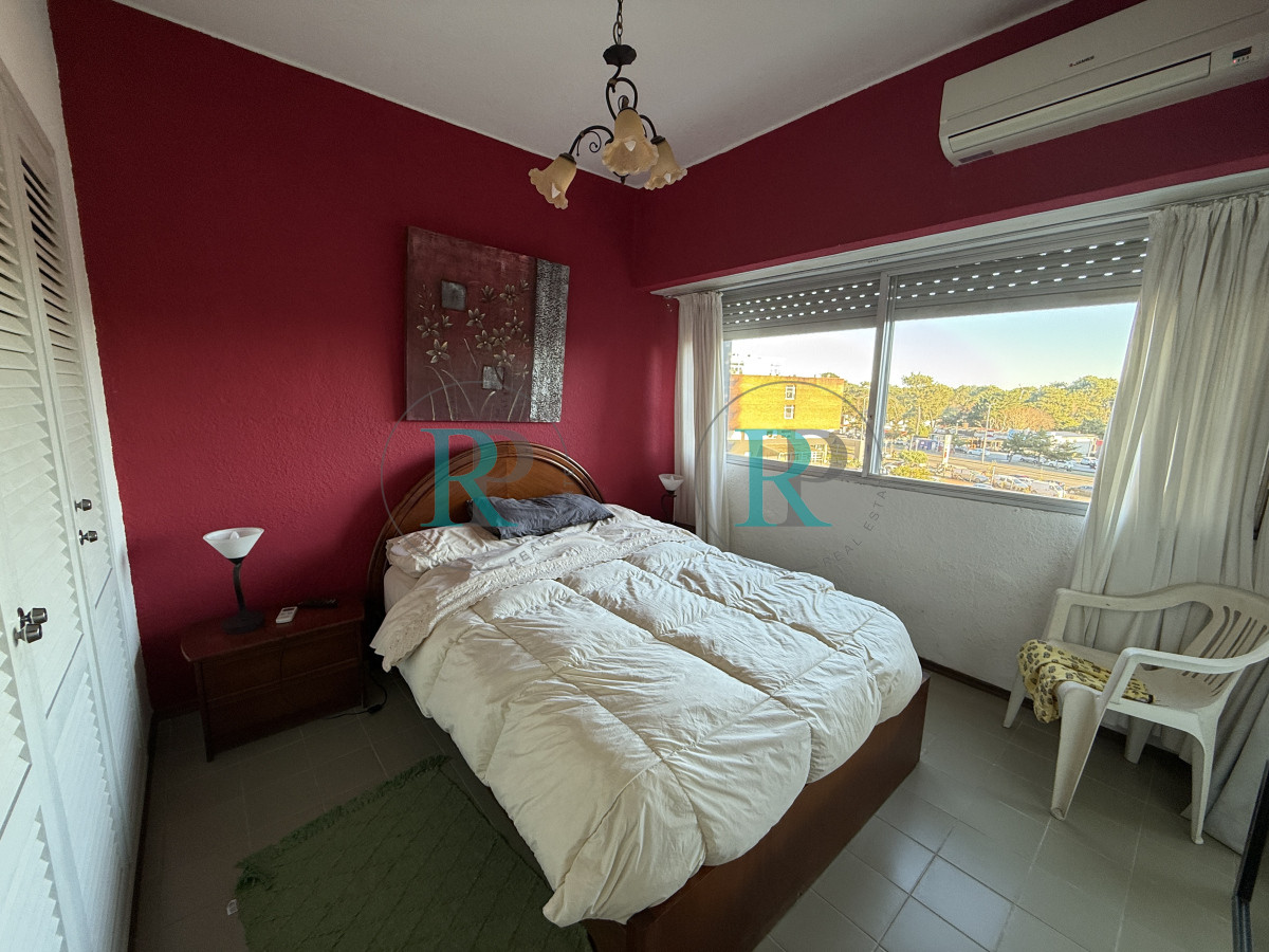 Apartamento ID.2526 - Apartamento 2 dormitorios 2 baños en venta sobre Roosevelt