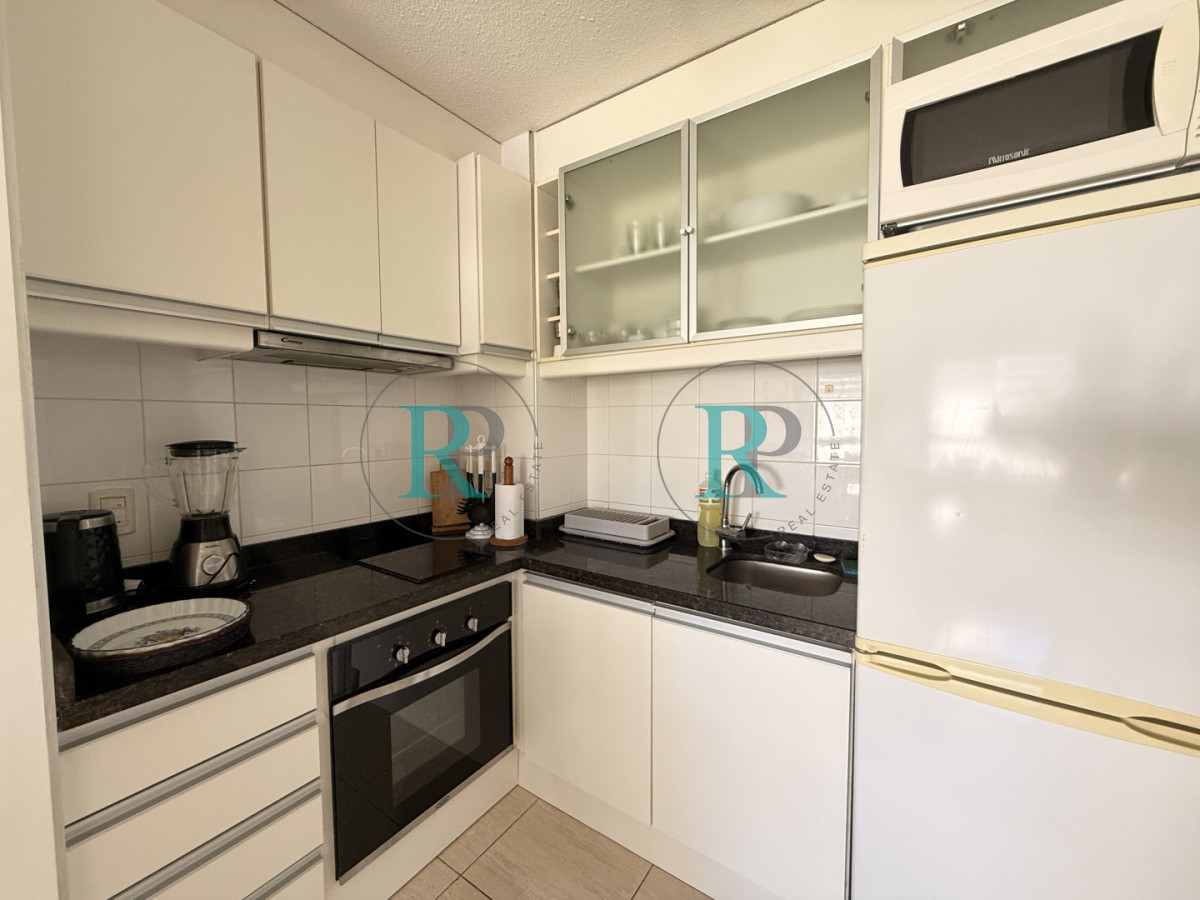 Apartamento ID.2664 - Alquiler 1 Dorm 12 Lunas