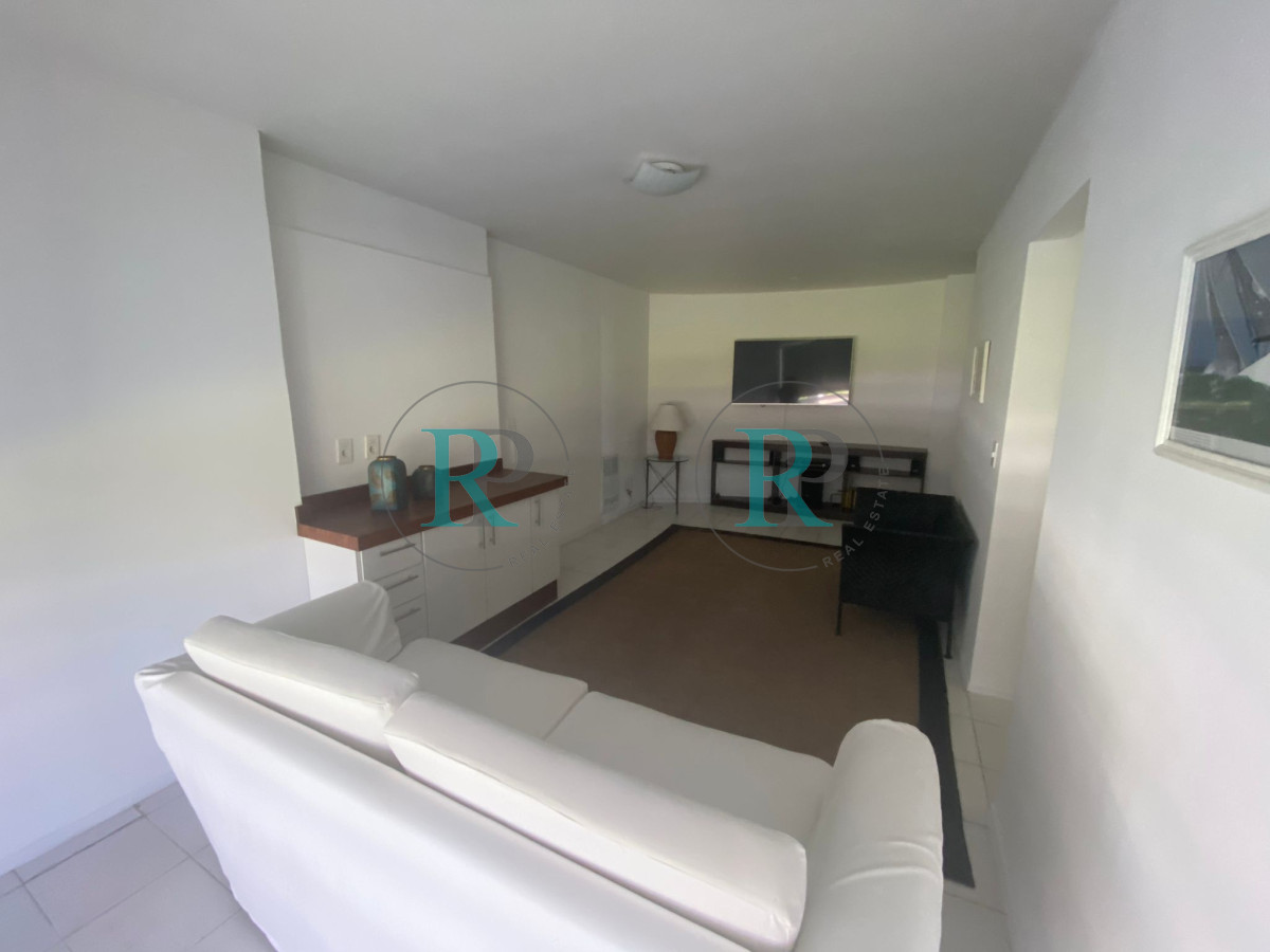 Apartamento ID.2166 - Espectacular ubicación y vista al mar