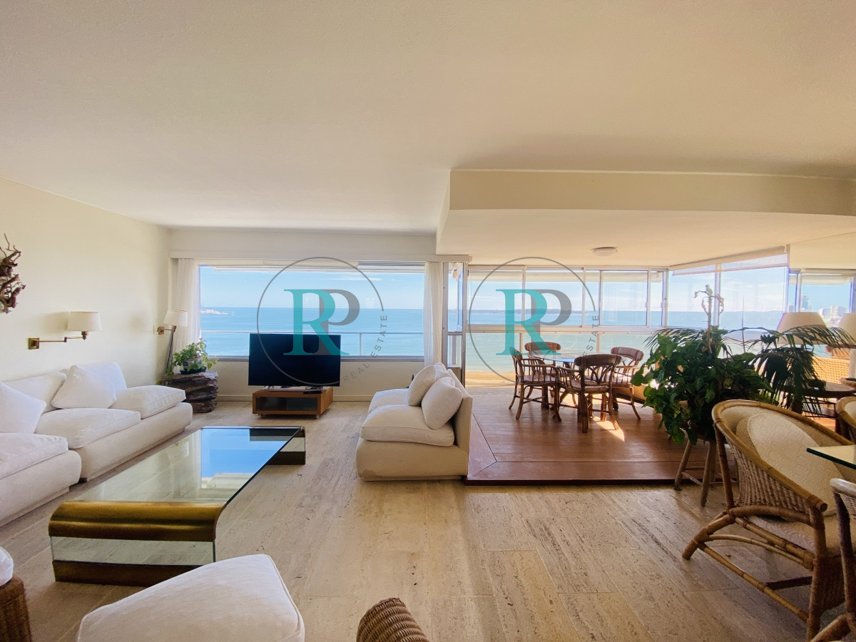 Apartamento ID.2071 - Frente al mar 3 suites más dependencia 