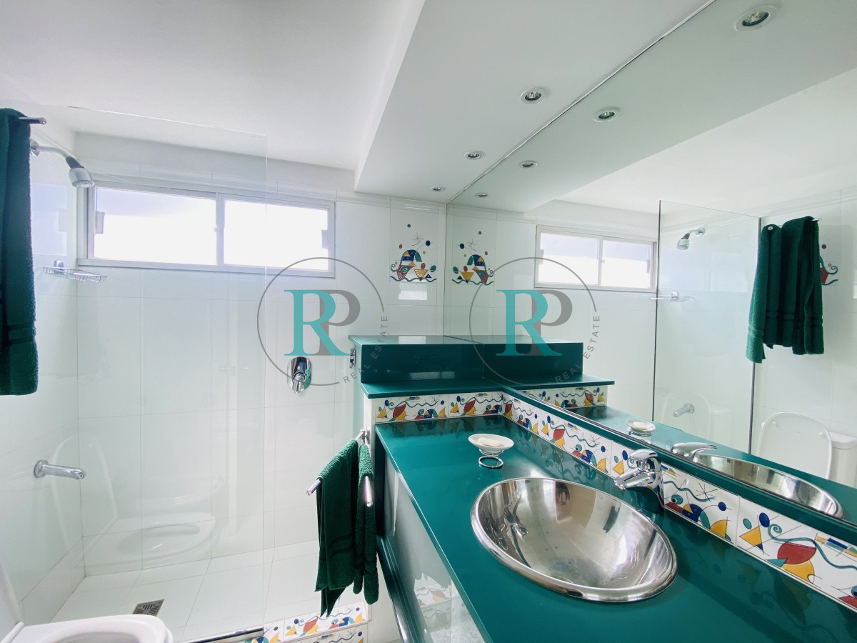 Apartamento ID.2071 - Frente al mar 3 suites más dependencia 