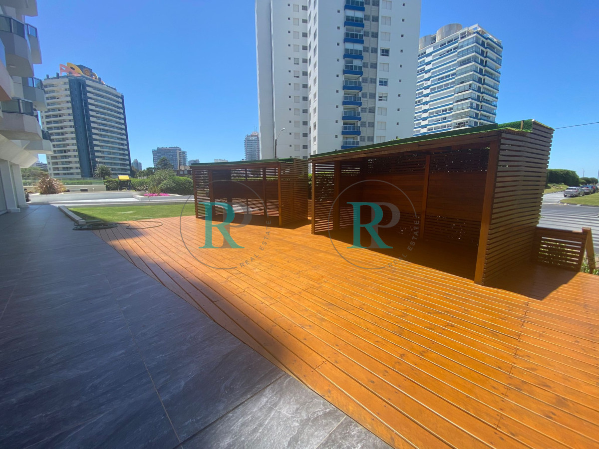 Apartamento ID.2166 - Espectacular ubicación y vista al mar