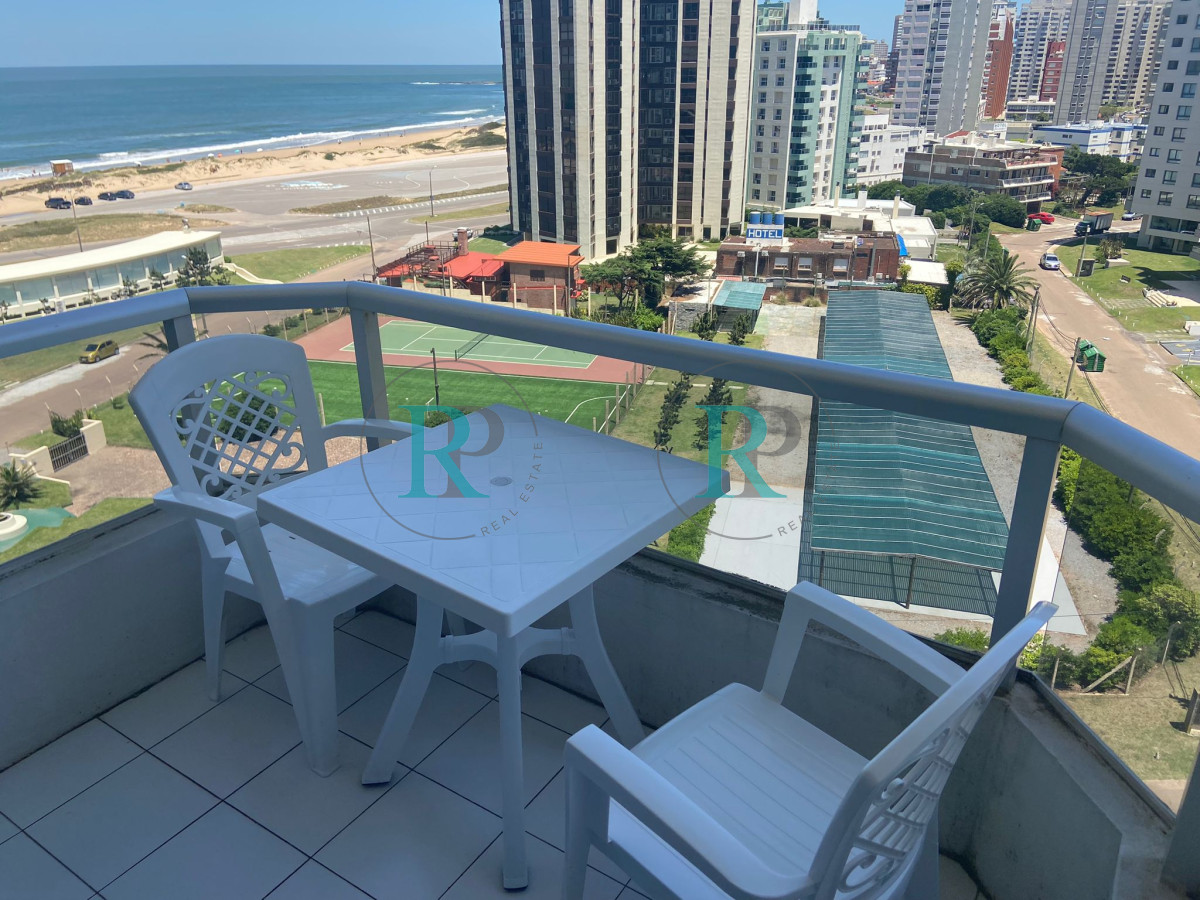 Apartamento ID.2166 - Espectacular ubicación y vista al mar