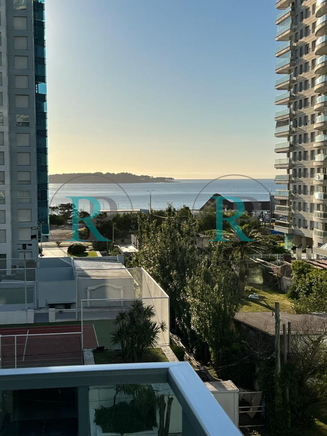 Apartamento ID.2039 - 3 suites full amenities a 1 cuadra del mar 