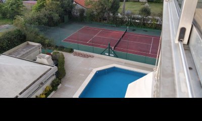 Venta apartamento muy amplio 2 dormitorios y 2 baños con servicios