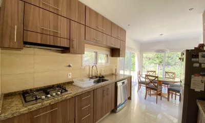 venta casa pinares 4 dormitorios en 2 plantas
