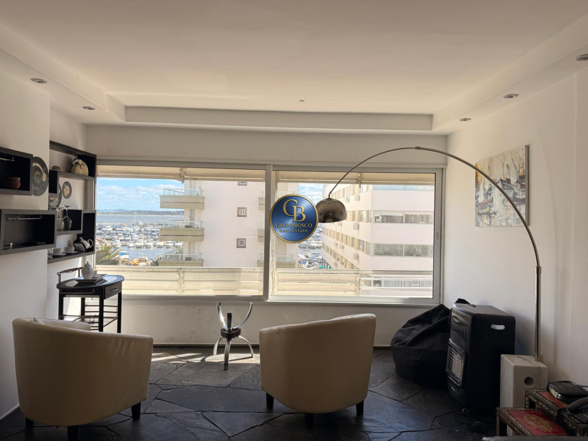 Apartamento ID.1556 - Venta en la Península 2 dormitorios vista al puerto