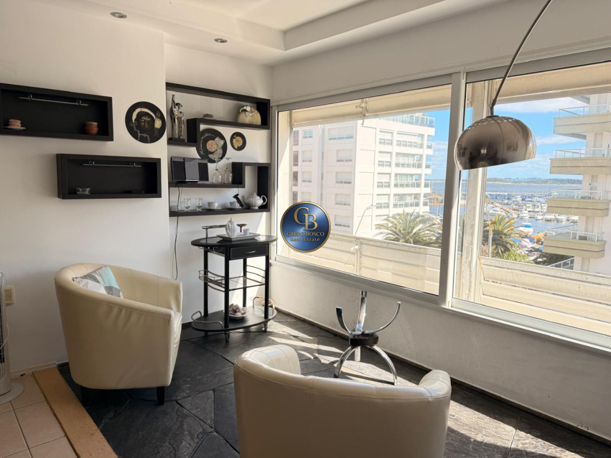 Apartamento ID.1556 - Venta en la Península 2 dormitorios vista al puerto