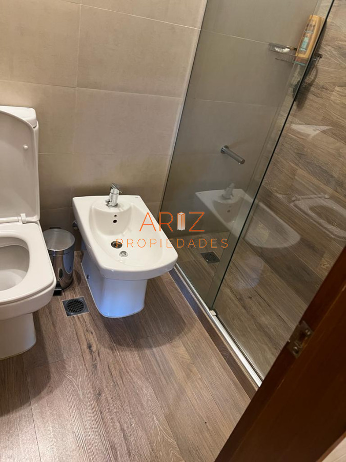 Apartamento ID.1583 - Venta apartamento 3 dormitorios más dependencia en Punta del Este.
