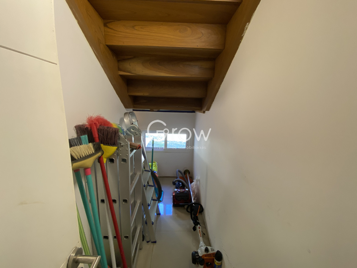 Casa ID.2809 - venta casa pinares 4 dormitorios en 2 plantas