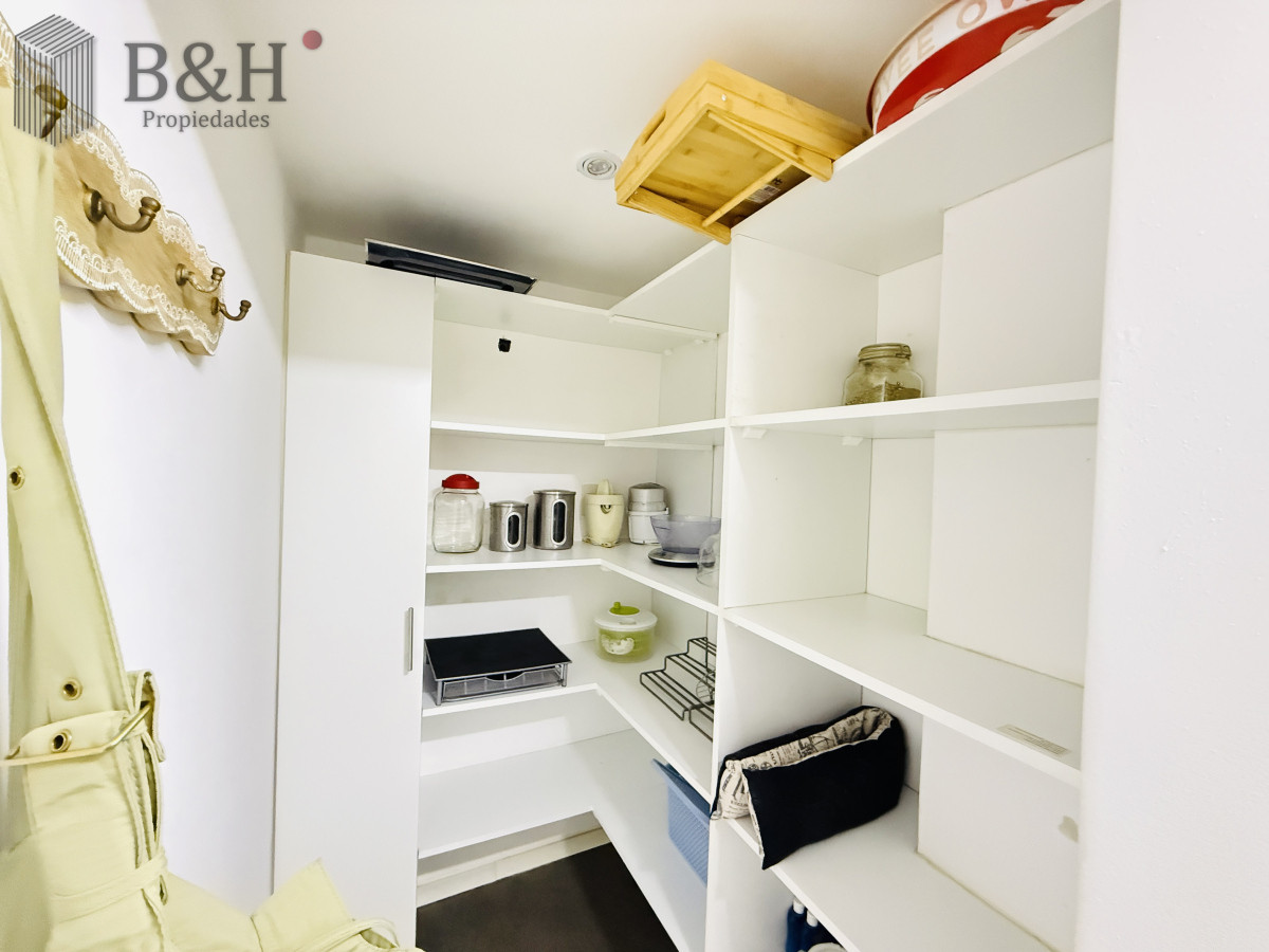 Apartamento ID.5372 - Alquiler anual 3 dormitorios frente al mar