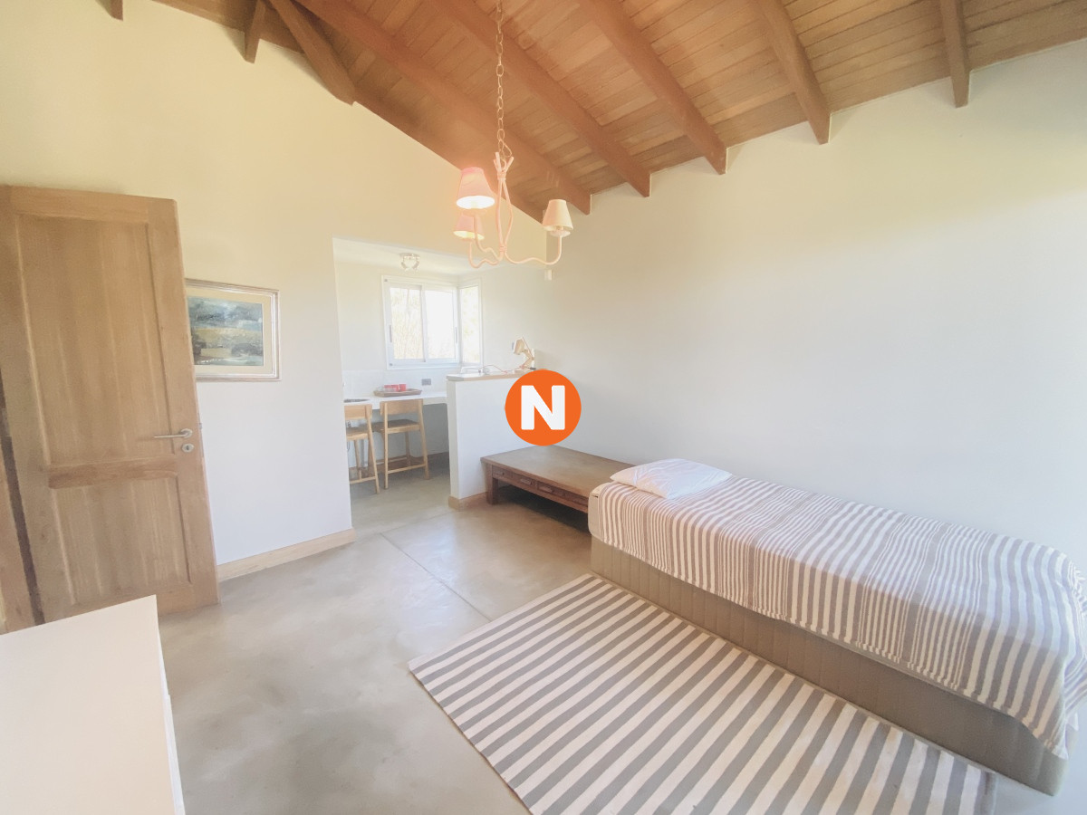 Casa Ref.222966 - Espectacular en playa Solanas primera línea 