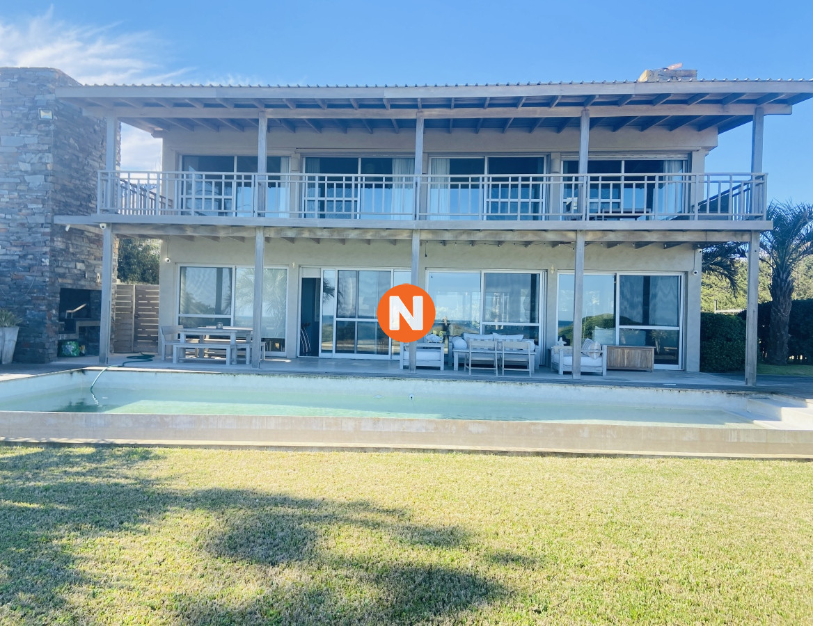 Casa Ref.222966 - Espectacular en playa Solanas primera línea 