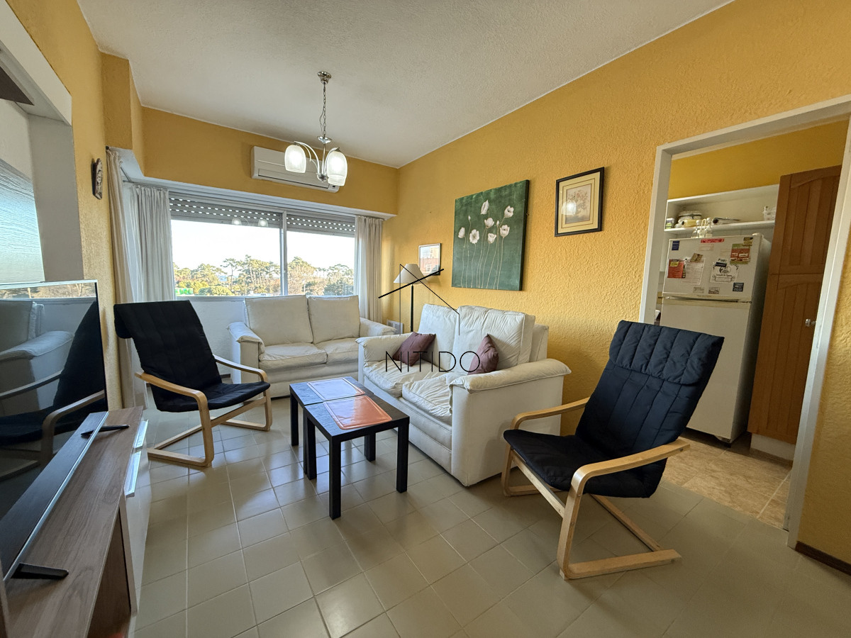 Apartamento ID.382 - Apartamento 2 dormitorios 2 baños en venta sobre Roosevelt