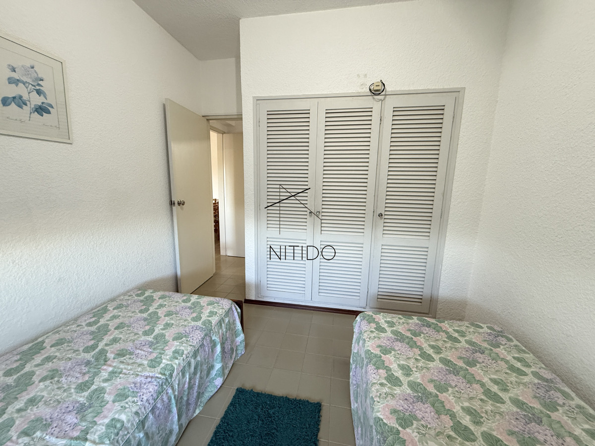 Apartamento ID.382 - Apartamento 2 dormitorios 2 baños en venta sobre Roosevelt