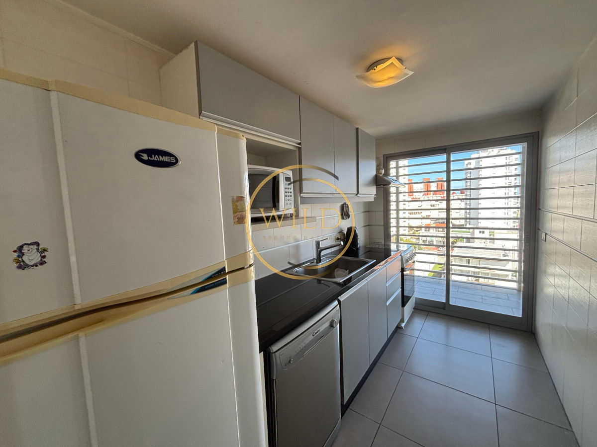 Apartamento ID.2260 - Alquiler anual 2 dormitorios cerca del mar con todos los servicios