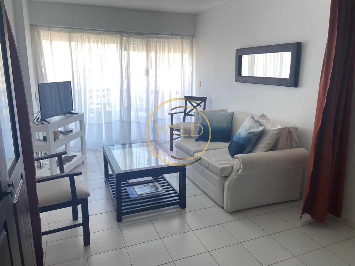 Apartamento ID.1487 - Alquiler invernal Espectacular ubicación  y vista al mar 1 dormitorio 