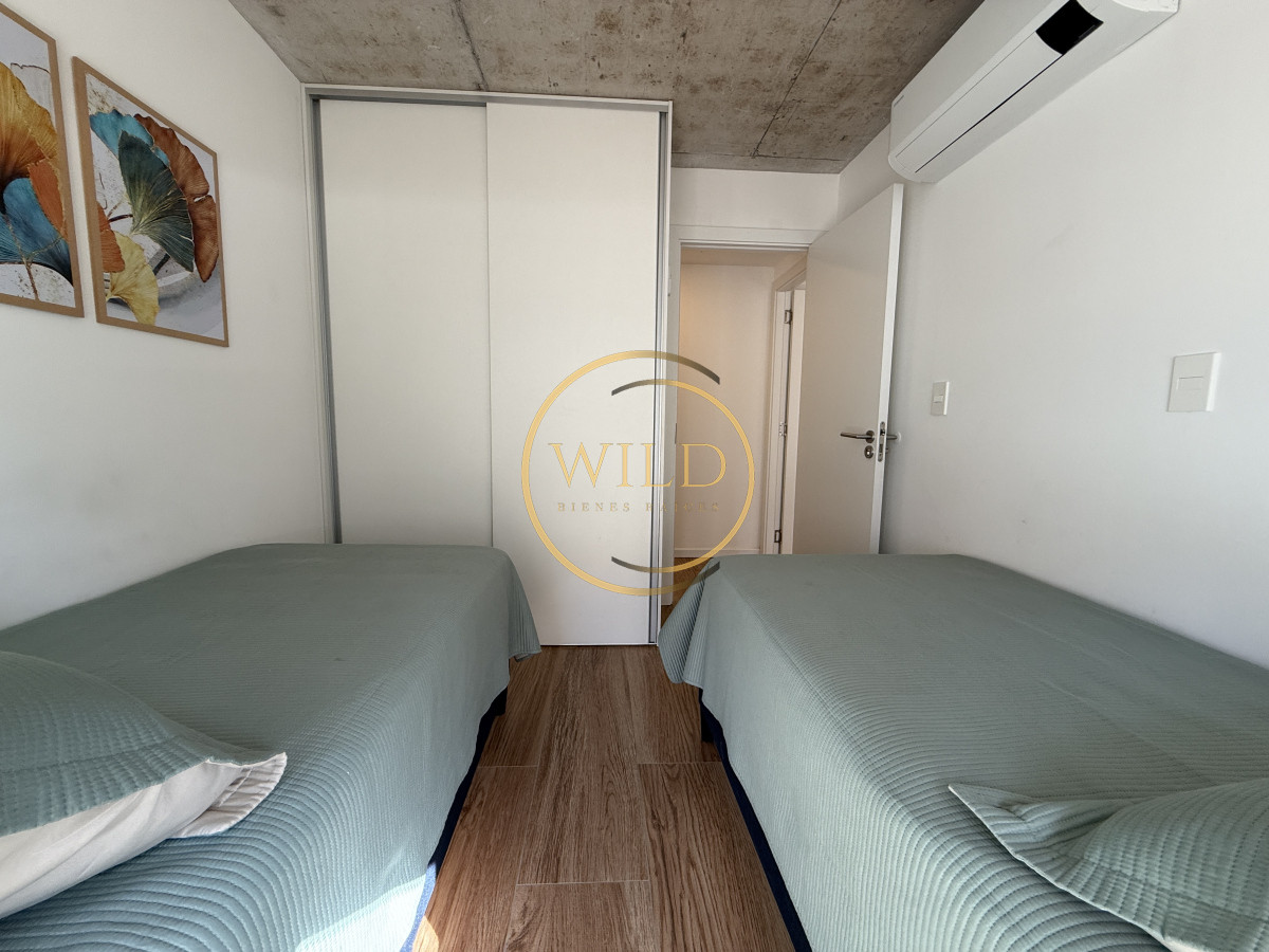 Apartamento ID.2339 - Impecable apartamento de 2 dormitorios 2 baños en venta en Playa Mansa