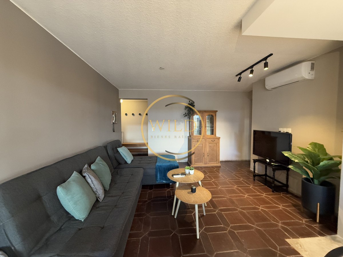 Apartamento ID.2232 - Alquiler anual 2 dormitorios peninsula