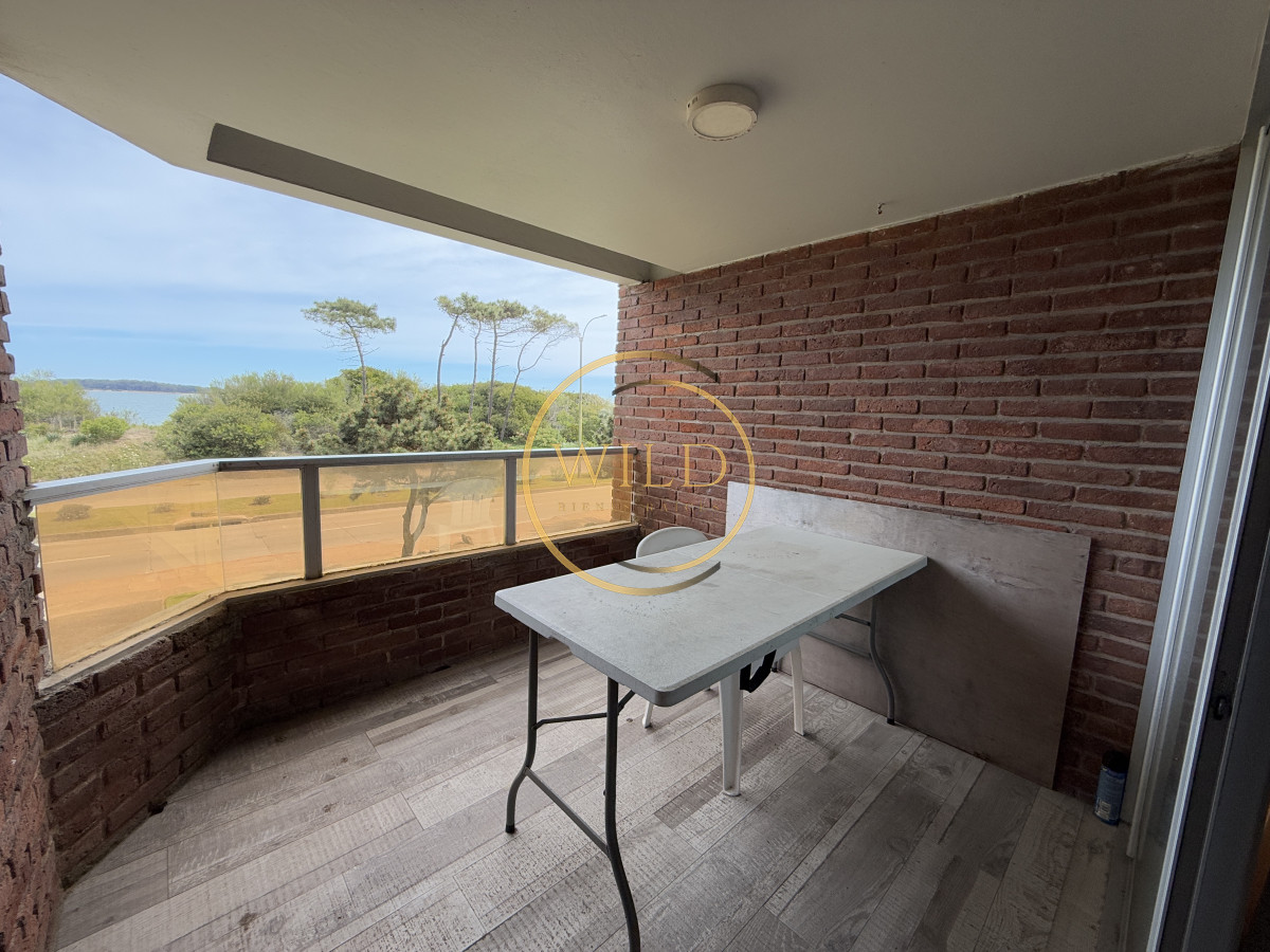 Apartamento ID.2505 - Primera línea con parrillero 4 dormitorios alquiler verano