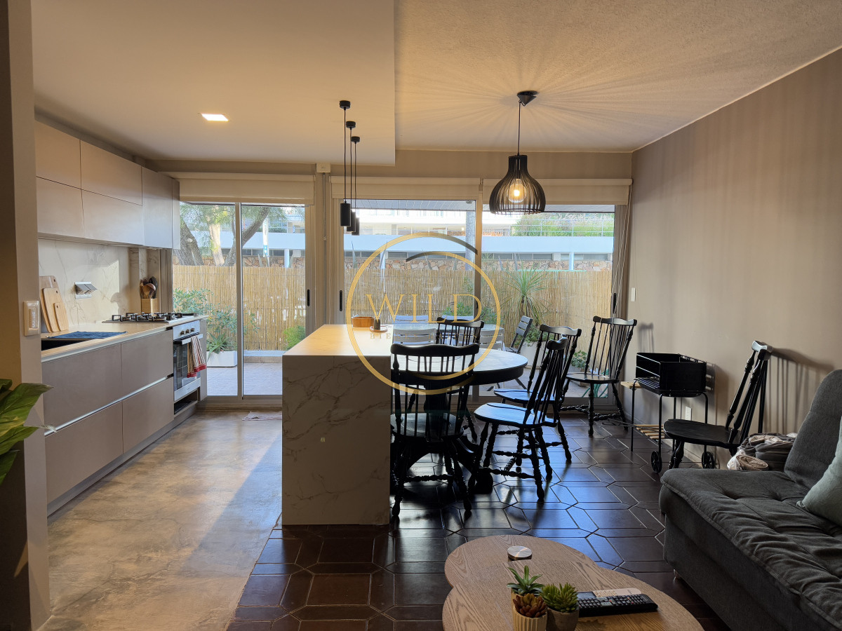 Apartamento ID.2232 - Alquiler anual 2 dormitorios peninsula