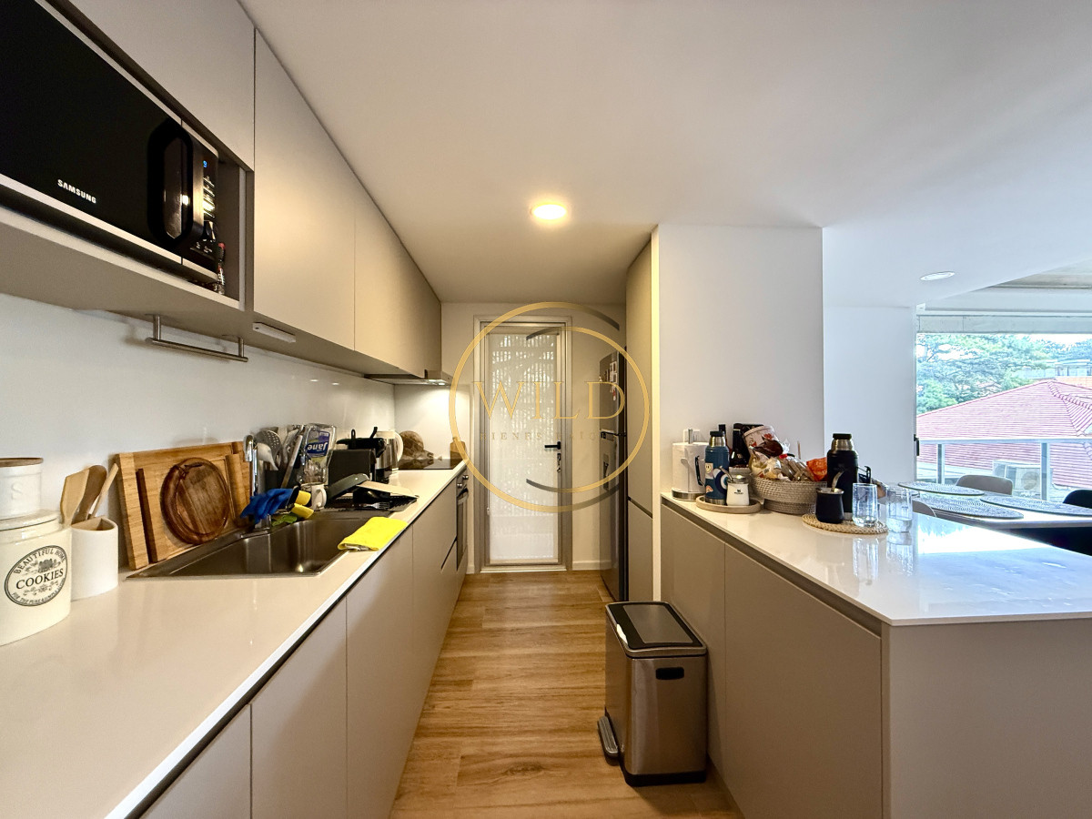 Apartamento ID.2338 - Hermoso apartamento en venta de 2 dormitorios 2 baños en Playa Mansa
