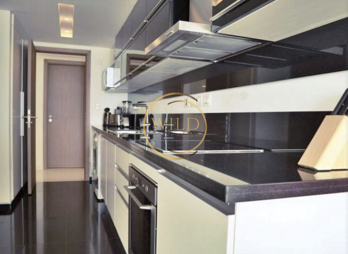 Apartamento ID.1423 - 3 dormitorios mas dependencia Primera Linea Brava