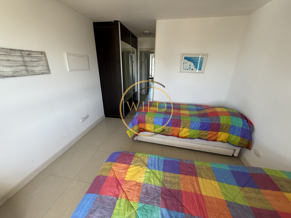 Apartamento ID.2240 - Vista Al mar dos dormitorios en venta 