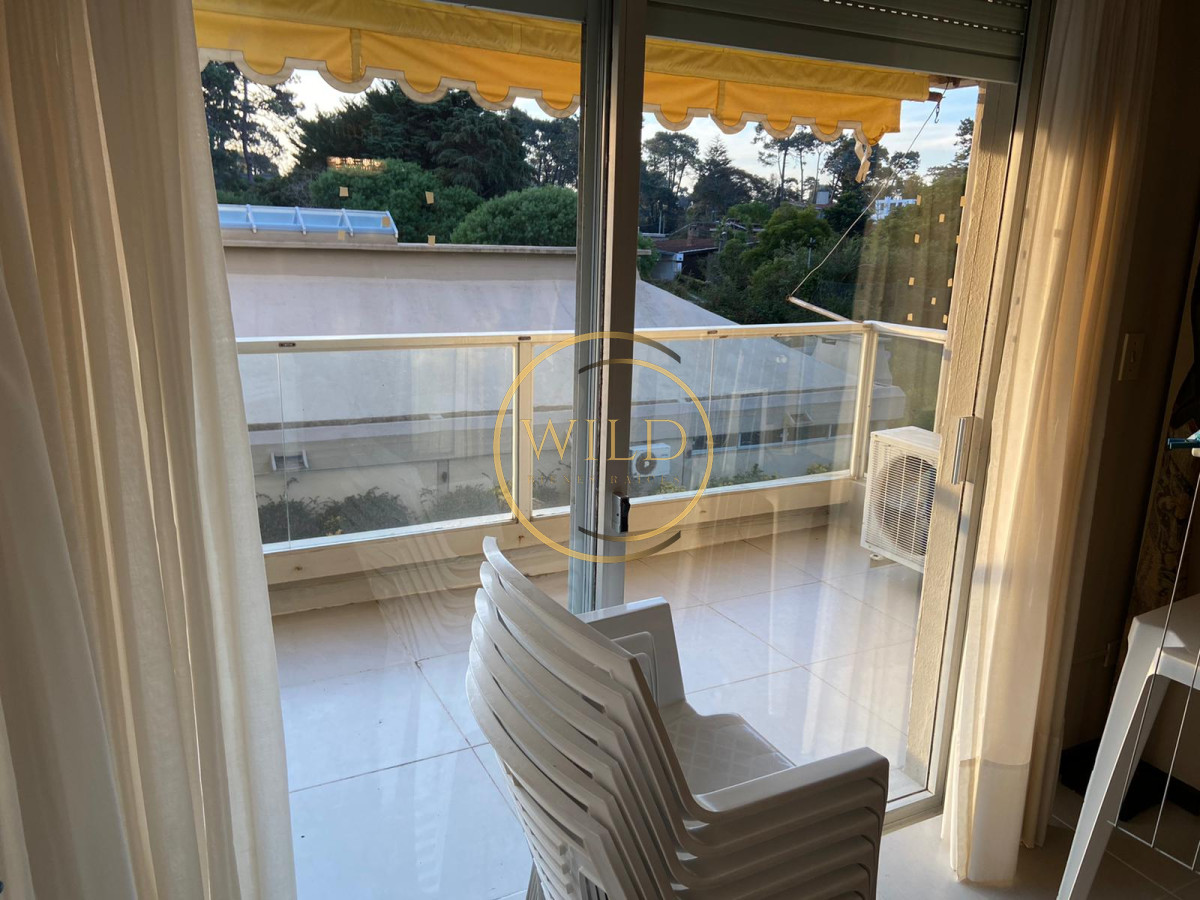 Apartamento ID.1425 - Apartamento en Punta del Este, Cantegril