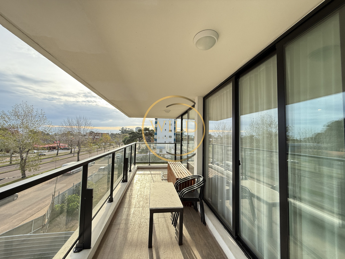 Apartamento ID.2404 - Venta hermoso apartamento nuevo 2 dormitorios piscina Roosevelt