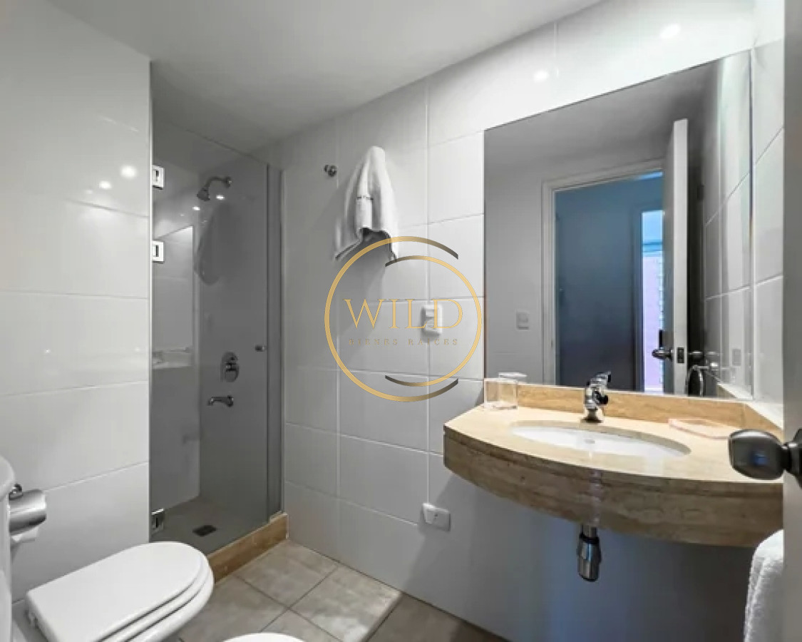 Apartamento ID.2103 - Venta 2 dormitorios 2 baños a pasos del mar