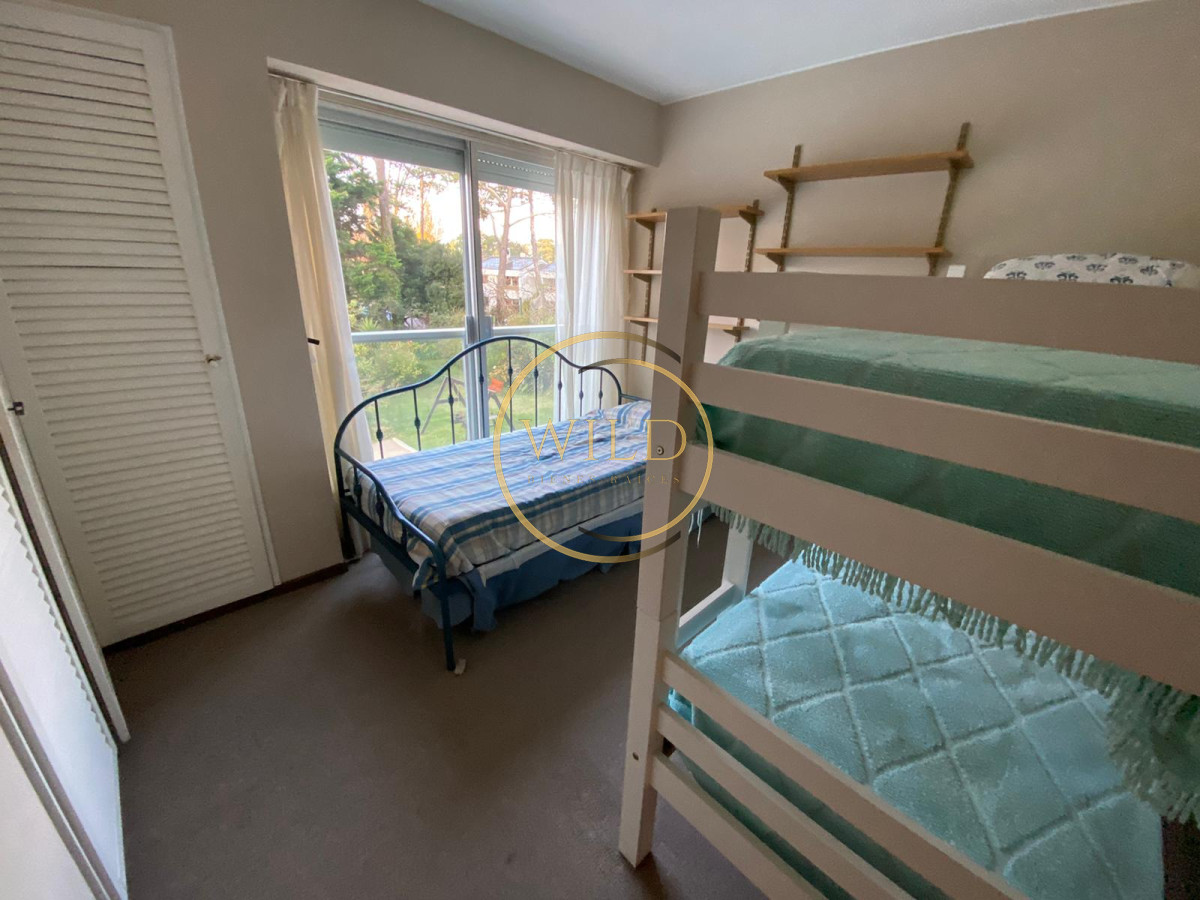 Apartamento ID.1425 - Apartamento en Punta del Este, Cantegril