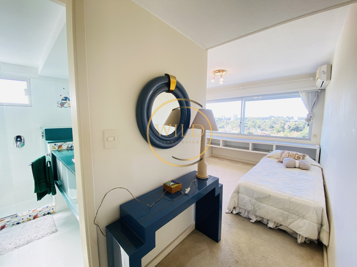 Apartamento ID.2137 - Frente al mar 3 suites más dependencia 