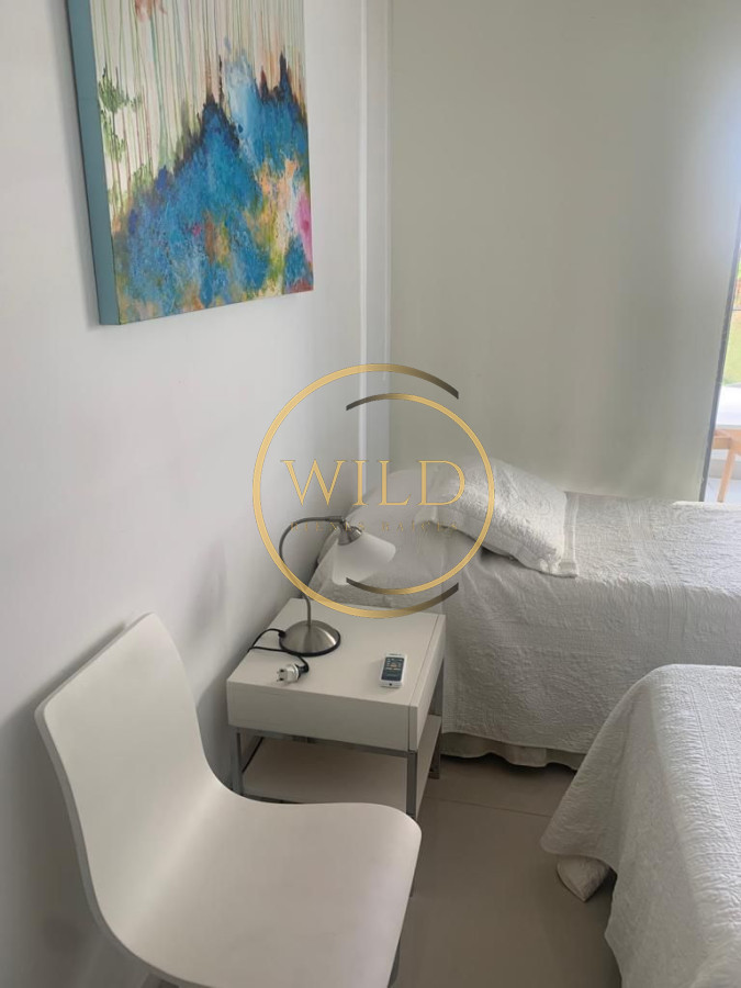 Apartamento ID.1436 - Venta amplio 2 dormitorios 2 baños  vista al mar con renta