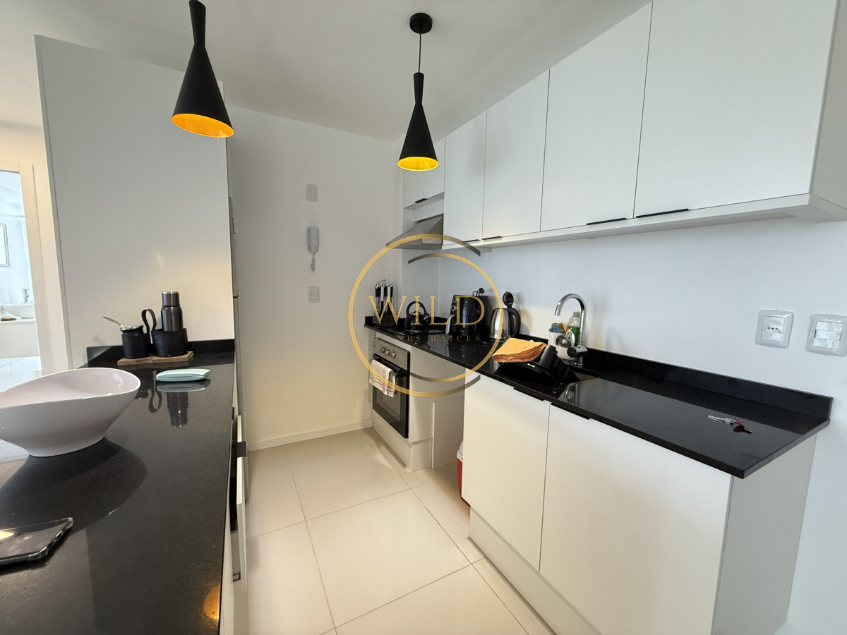 Apartamento ID.2404 - Venta hermoso apartamento nuevo 2 dormitorios piscina Roosevelt