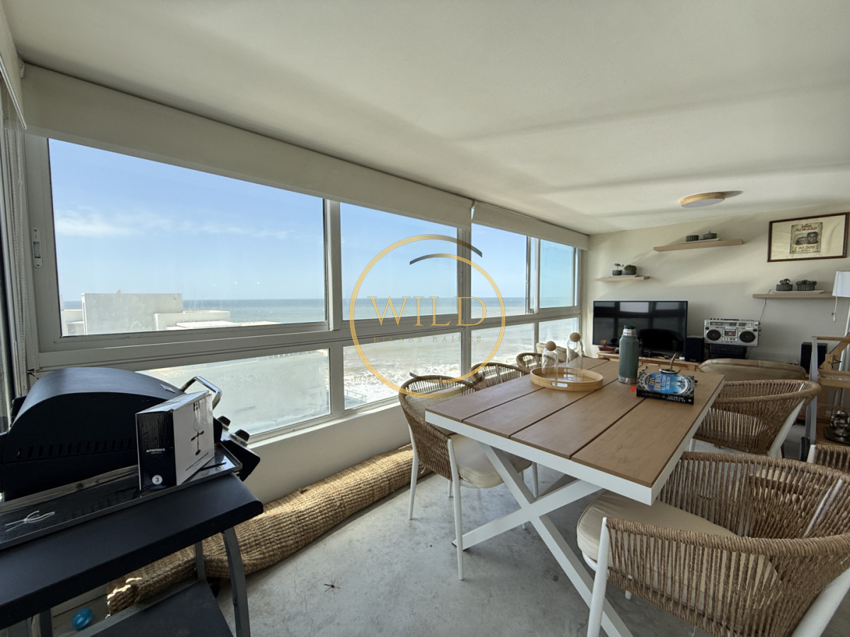 Apartamento ID.2597 - Hermoso Semi piso en Peninsula con vista a la Brava y Mansa 