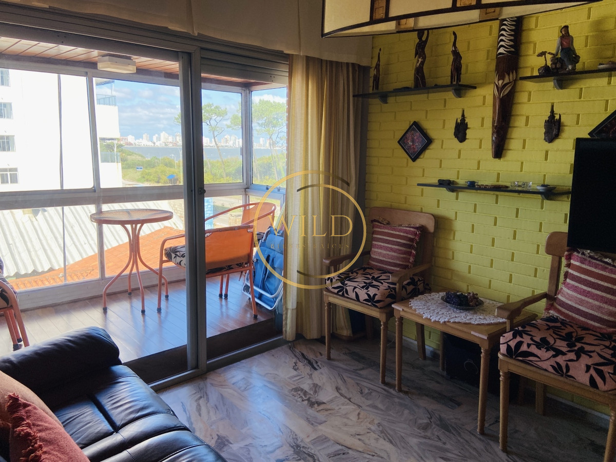 Apartamento ID.2007 - Alquiler anual mansa 2 dormitorios 2 baños