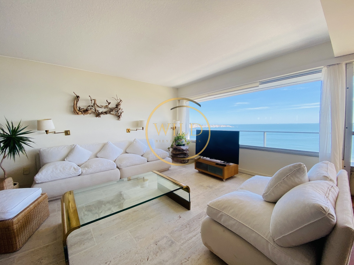 Apartamento ID.2137 - Frente al mar 3 suites más dependencia 