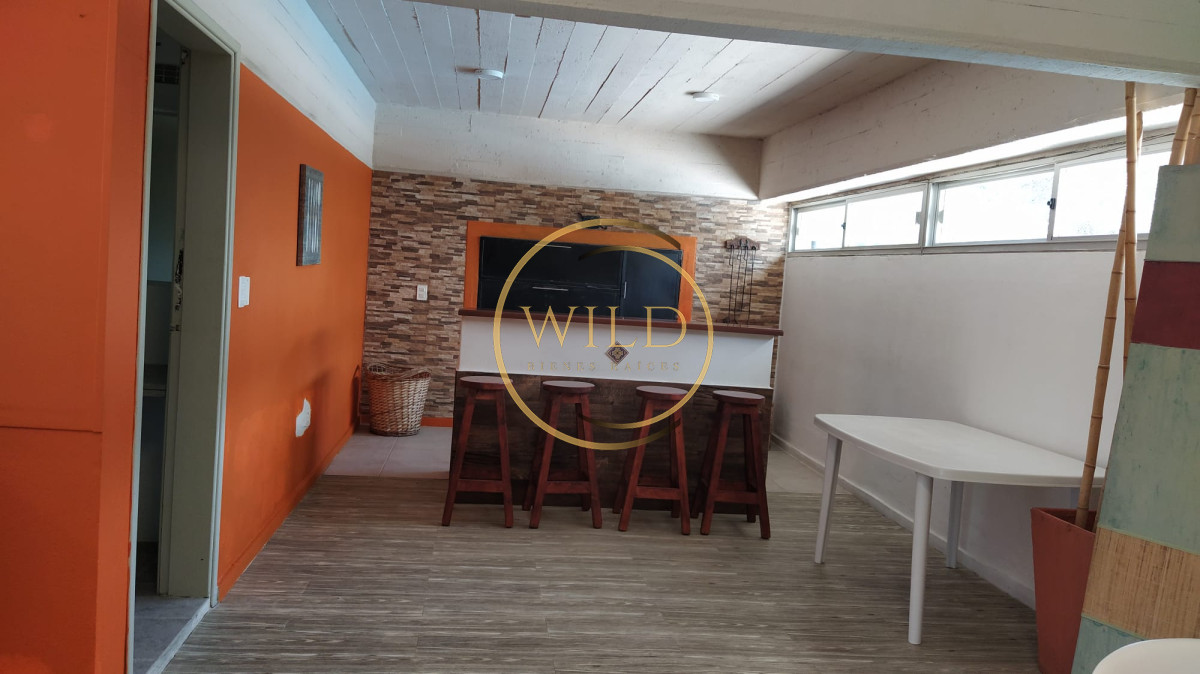 Apartamento ID.1851 - Venta apartamento muy amplio 2 dormitorios y 2 baños con servicios