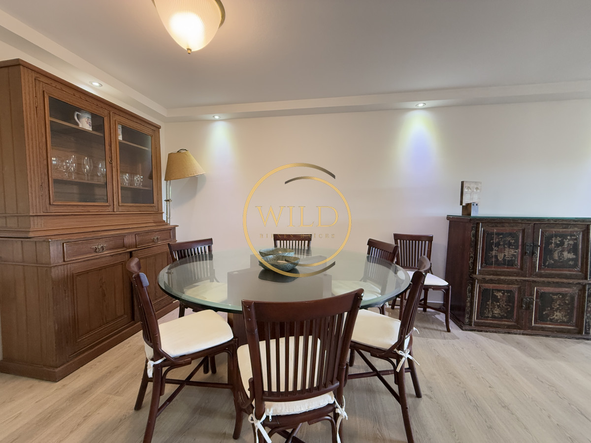 Apartamento ID.2505 - Primera línea con parrillero 4 dormitorios alquiler verano