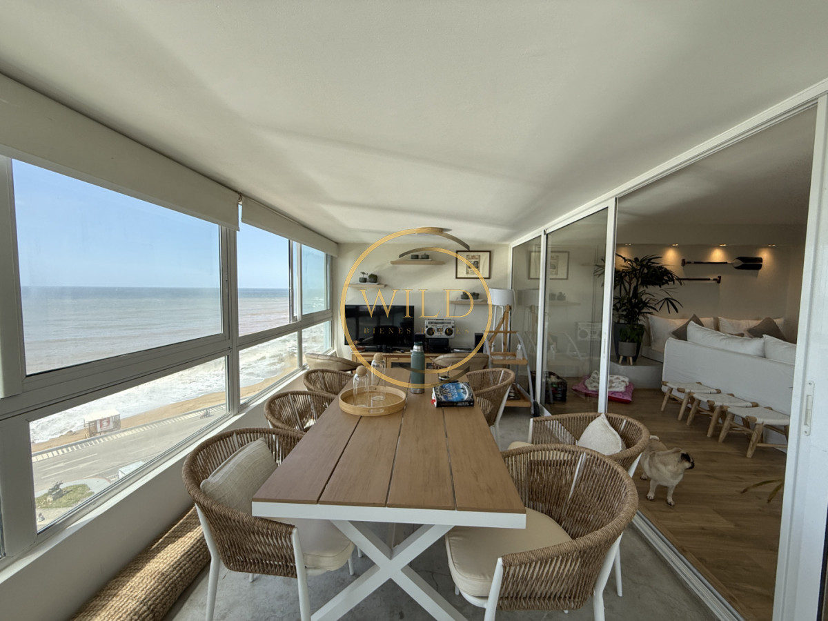 Apartamento ID.2597 - Hermoso Semi piso en Peninsula con vista a la Brava y Mansa 