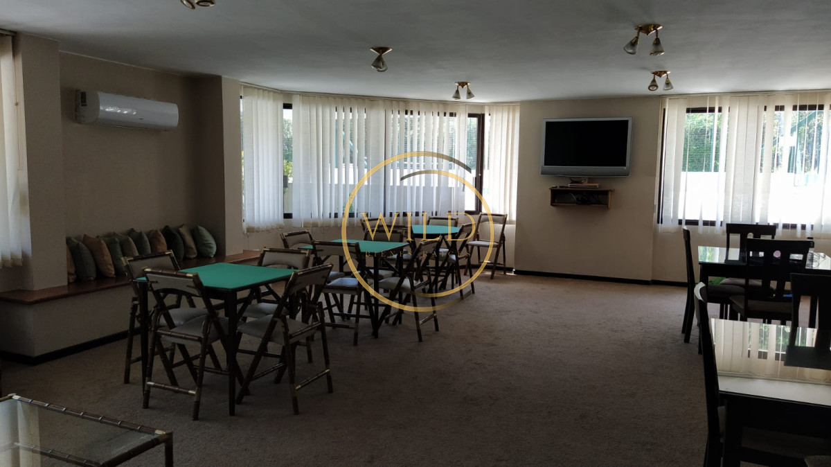 Apartamento ID.1851 - Venta apartamento muy amplio 2 dormitorios y 2 baños con servicios