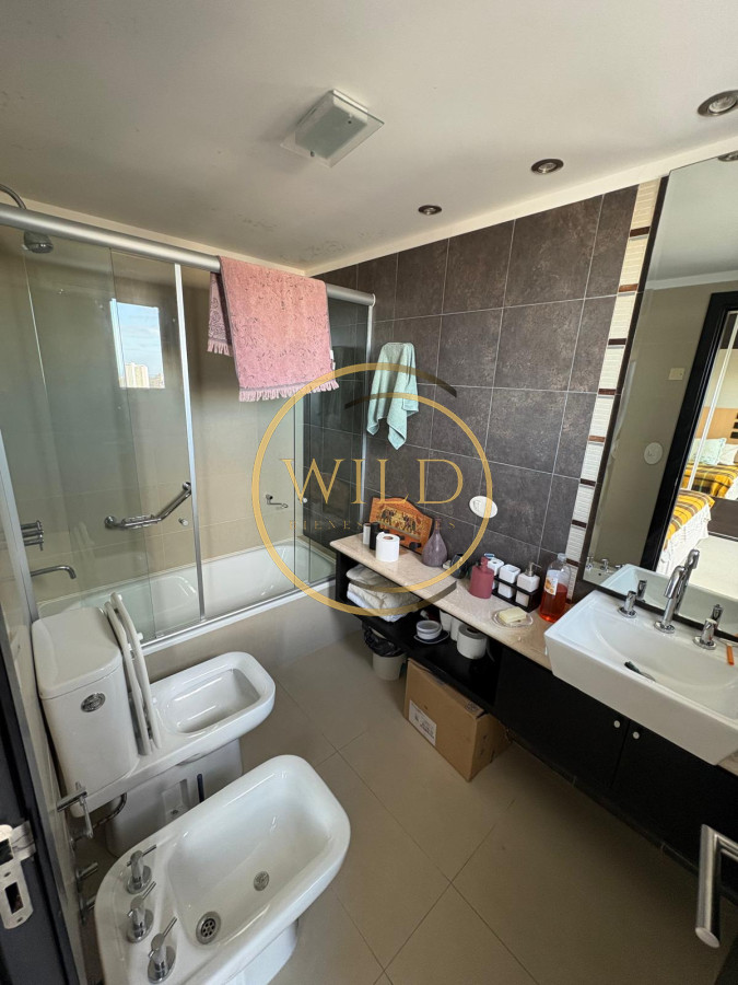 Apartamento ID.2476 - Penthouse en playa mansa en venta 