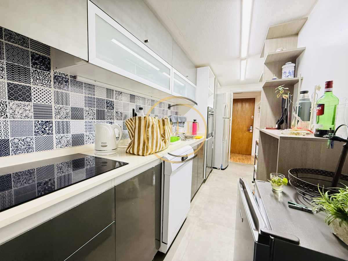 Apartamento ID.2396 - Alquiler anual 3 dormitorios frente al mar