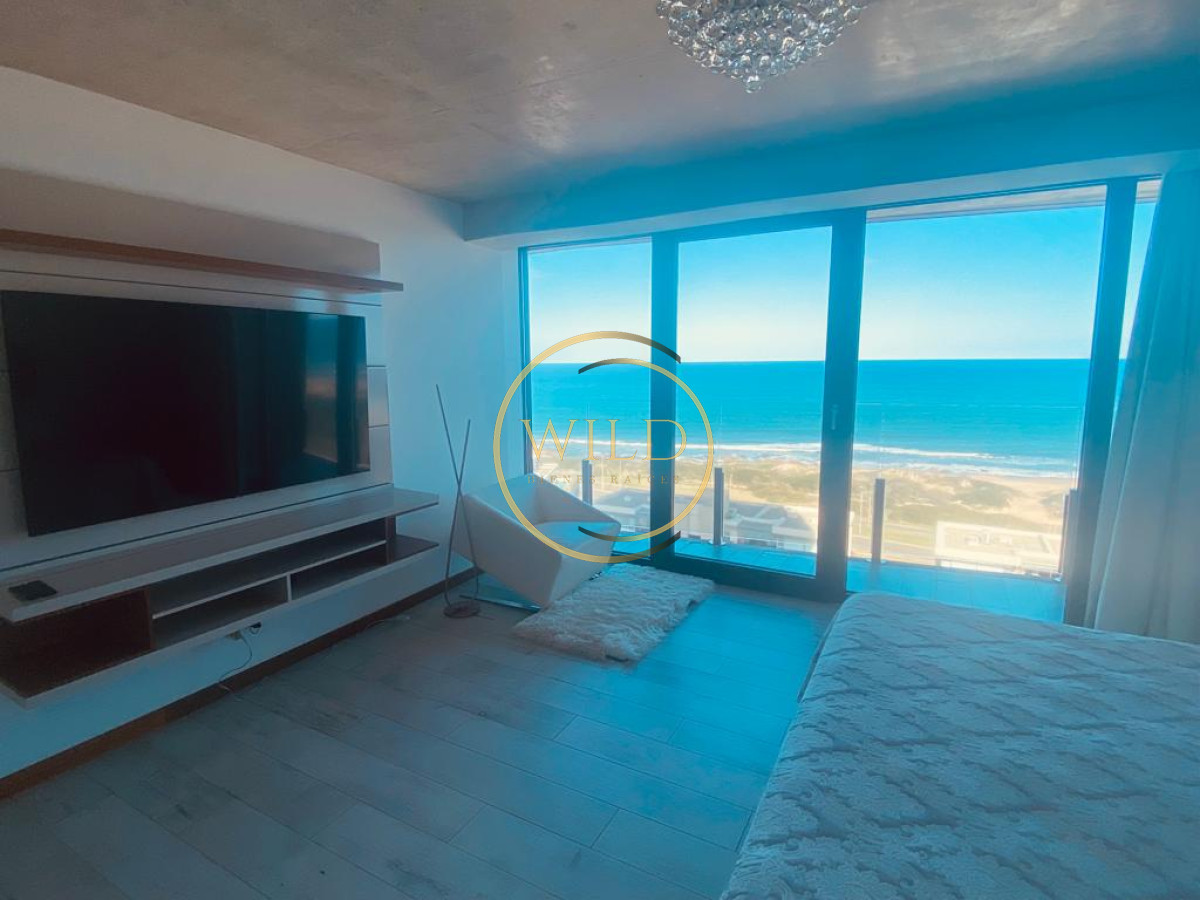 Apartamento ID.1683 - Apartamento en Venta en Surfside Punta del Este 3 Suites