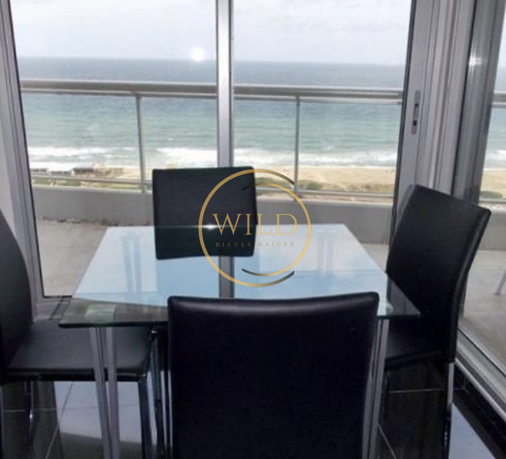 Apartamento ID.1423 - 3 dormitorios mas dependencia Primera Linea Brava